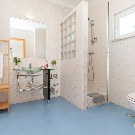 Marisol Apartment, Mato Santo Espirito Appartement *