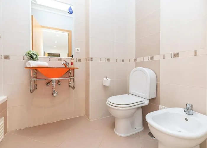 Marisol Apartment, Mato Santo Espirito *